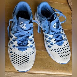 Nike Shoes - Speed 4 AMP North Carolina Blue Tarheels UNC Trainer Football